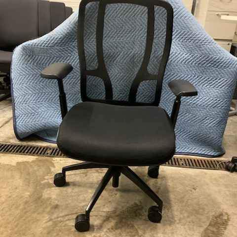 9to5 Vesta Executive Task Chair