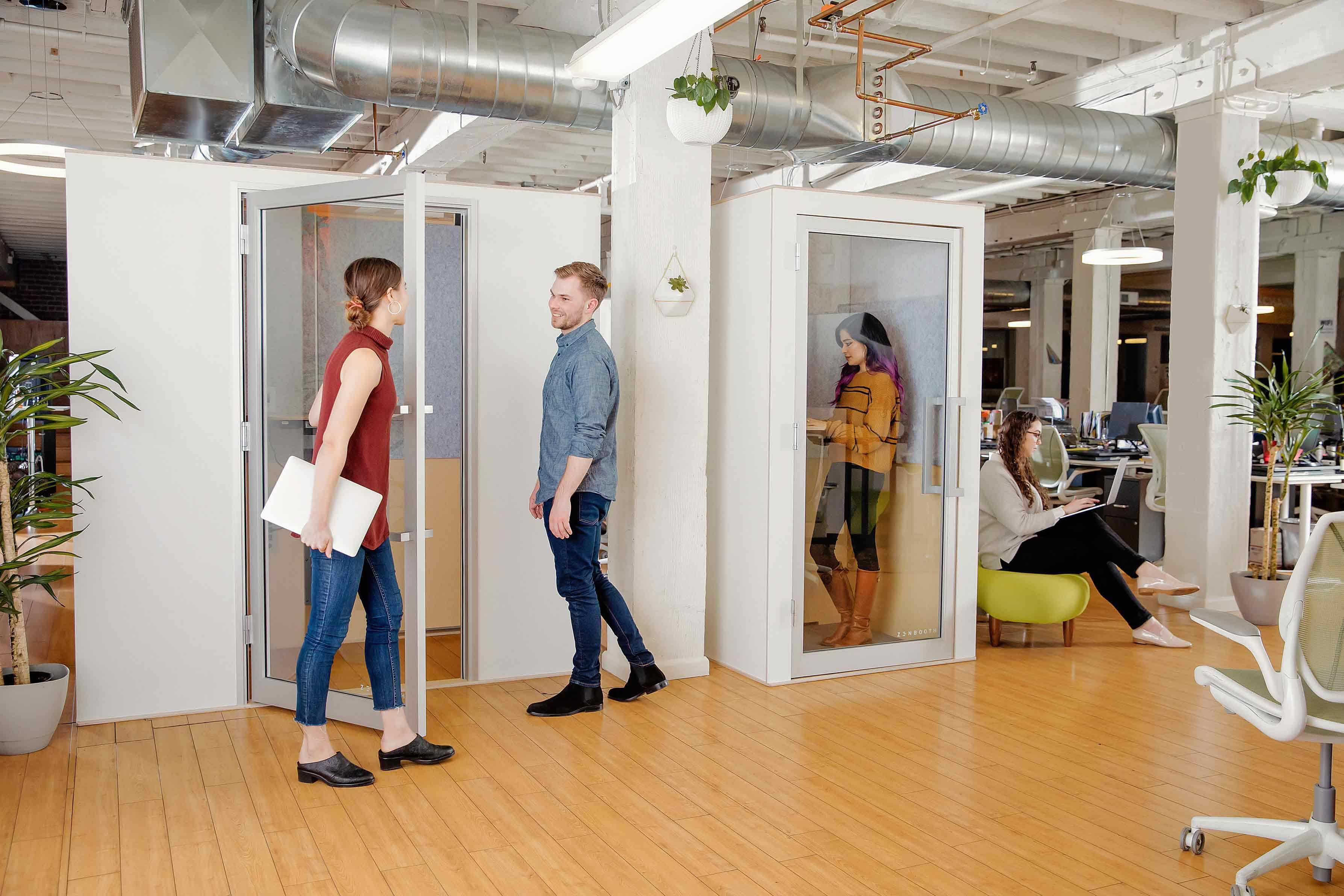 Zenbooth Duo in an office setting