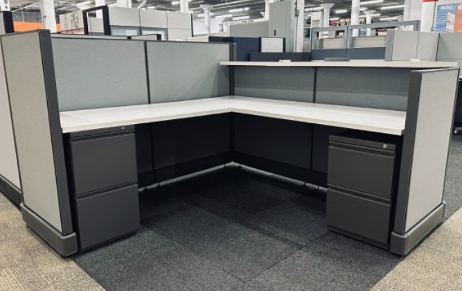 Herman Miller AO2 39"H 6'x6' Cubicle