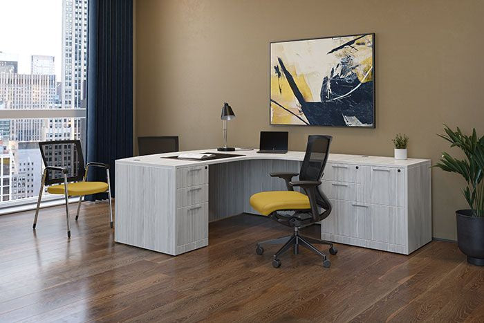 Konfurb Propel Series Executive High Back Chair