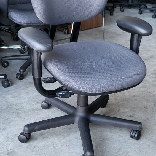 Steelcase Criterion Task Chair for sale